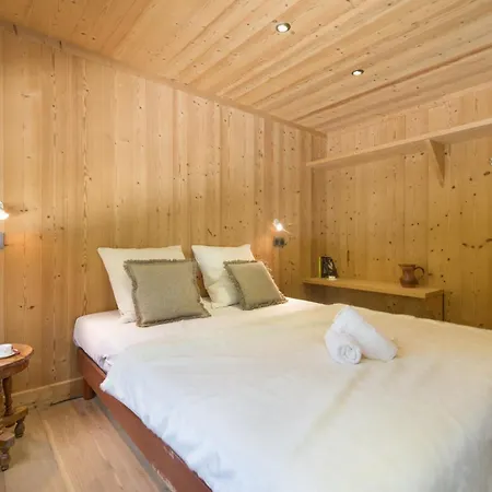 Amethystes Apartment *