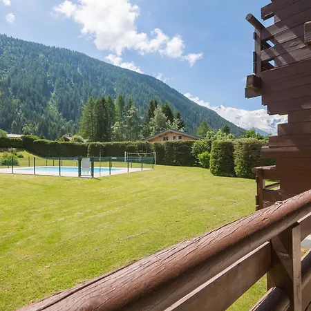 Amethystes Apartment